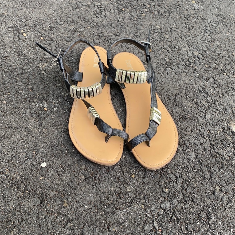 Women’s sandals